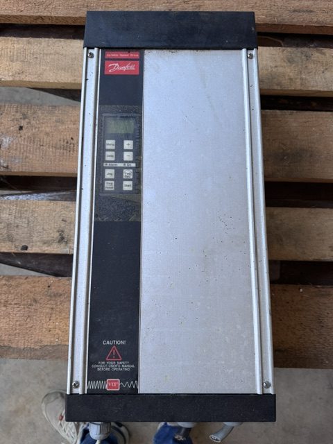 1x Danfoss VLT Frequenzumrichter Typ 3008 bis 7,5 KW, 380 V, gebraucht